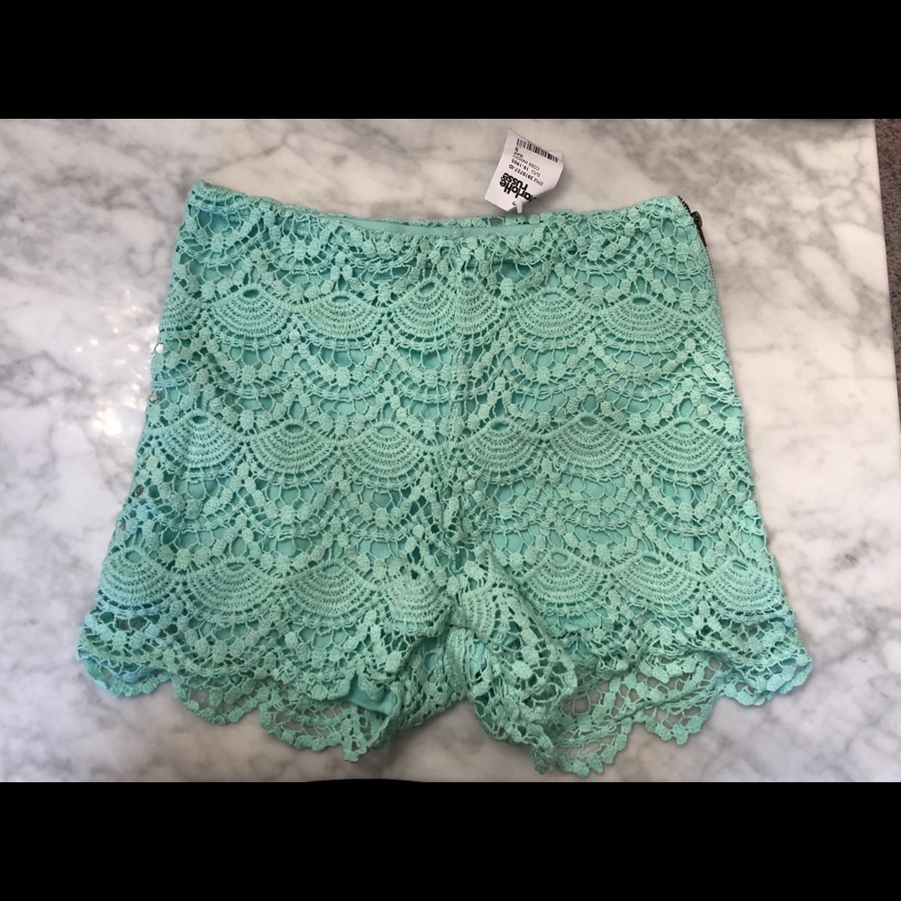 NWT Charlotte Russe lace shorts